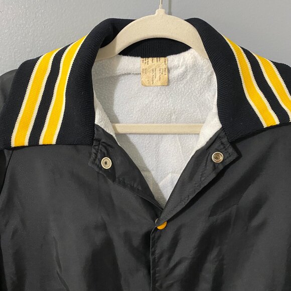 Vintage 1980s University of Iowa Hawkeyes Nylon Bomber Jacket Small - Picture 5 of 11
